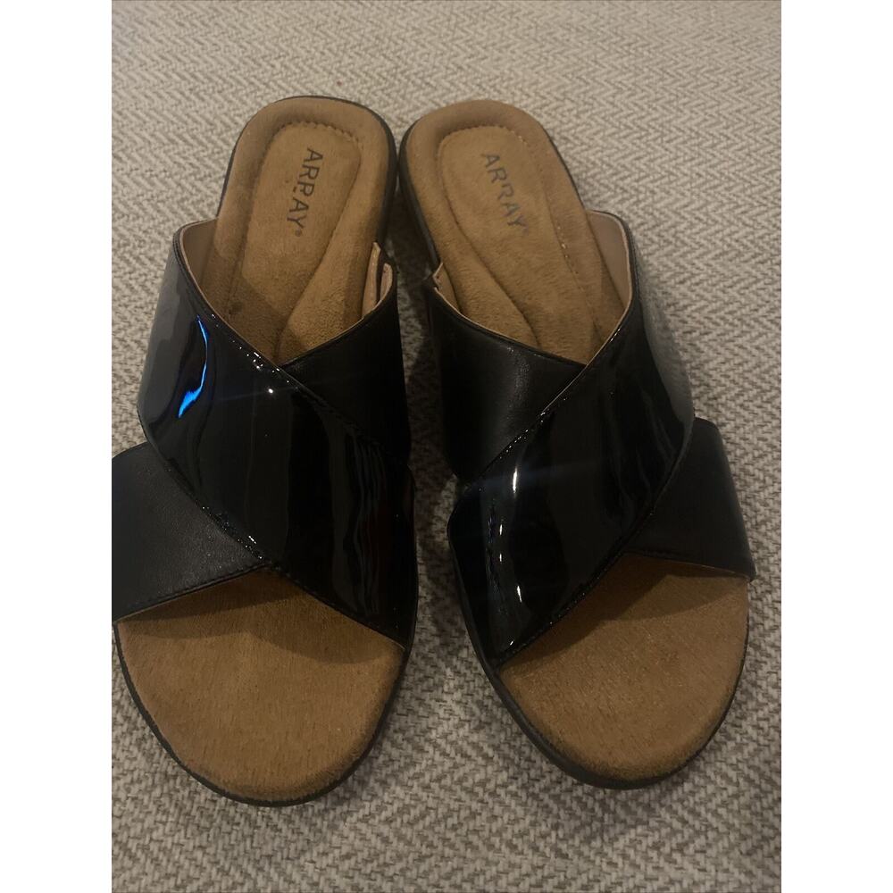 Array Shoreline Women's Sandal 8 N Black Leather Upper Brand New Flat Heel